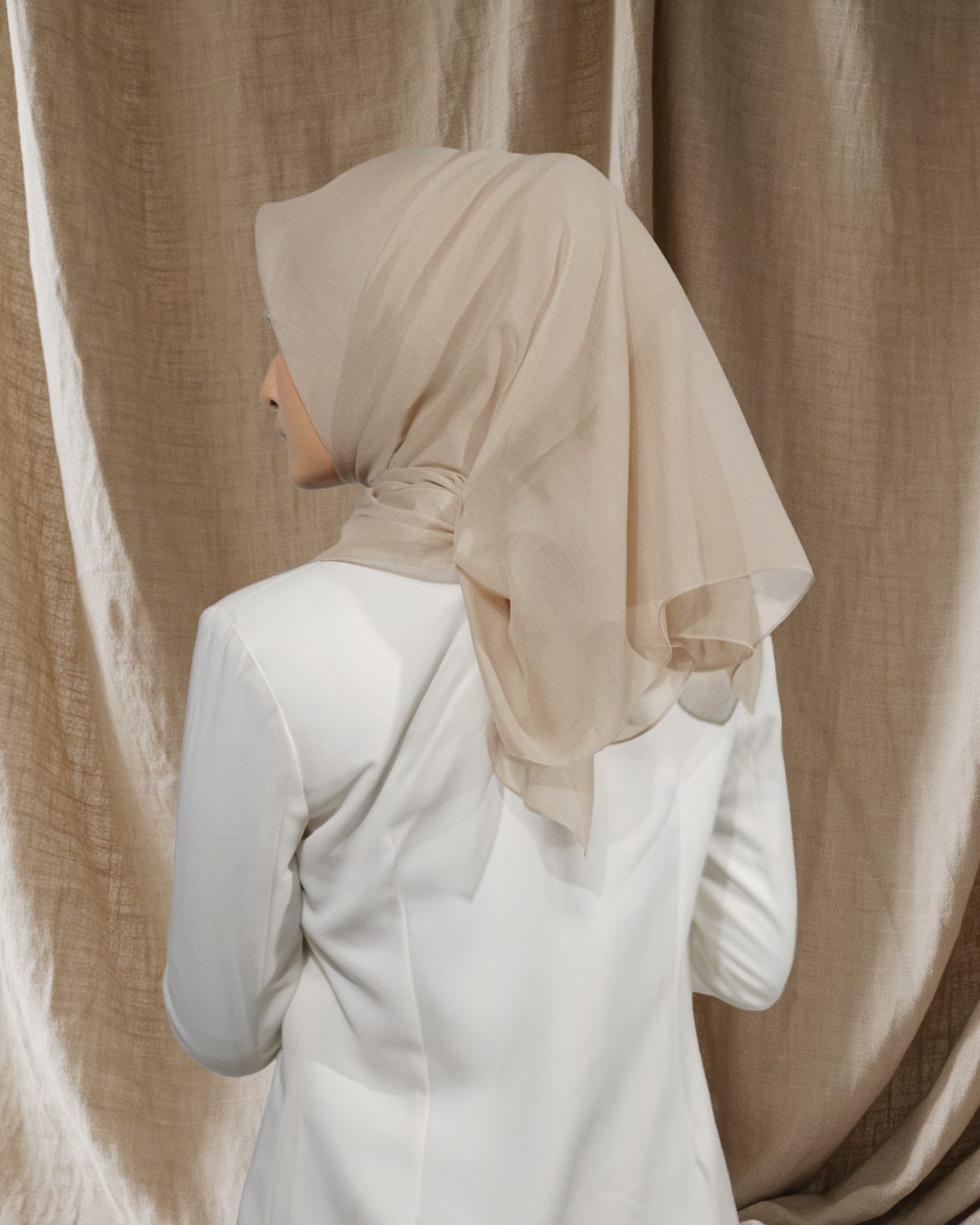 VOGUE PREMIUM SQUARE KHAKY