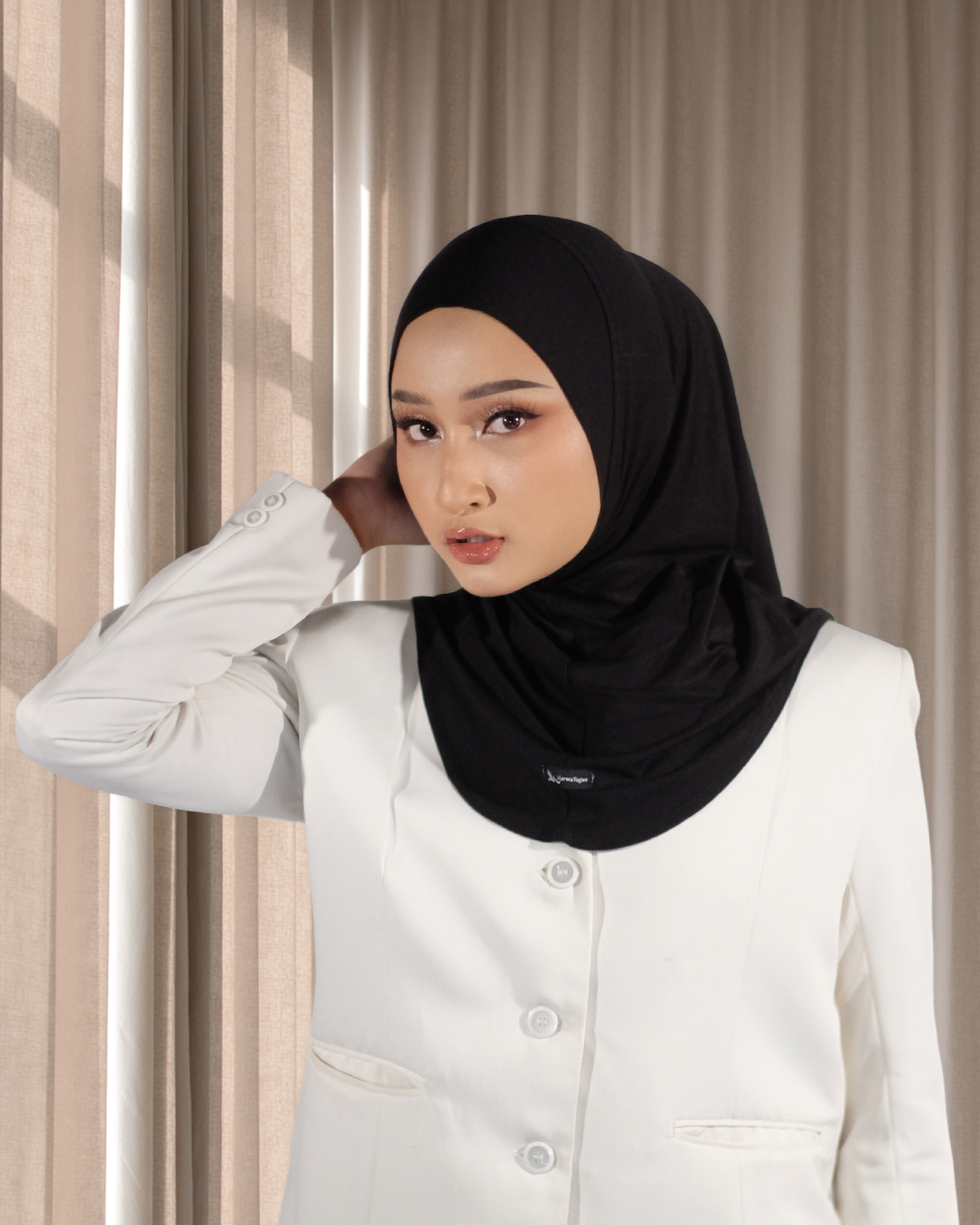 MOMENTUM SPORT BERGO BLACK