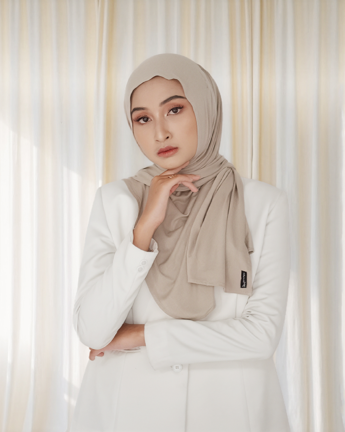 ESSENTIAL VISCOSE PASHMINA MOCCA